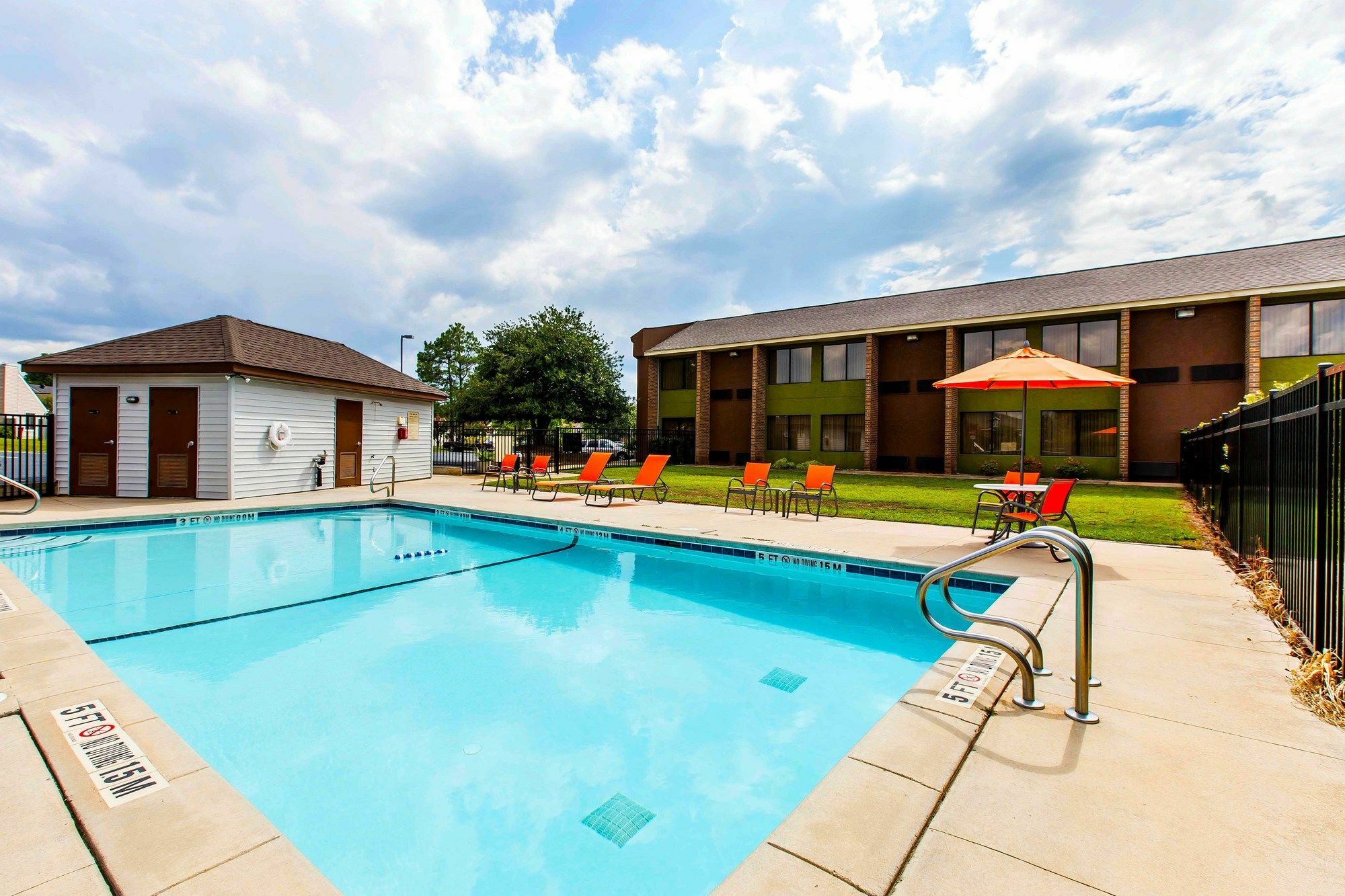Comfort Inn Warner Robins - Robins Air Force Base Area Exterior photo